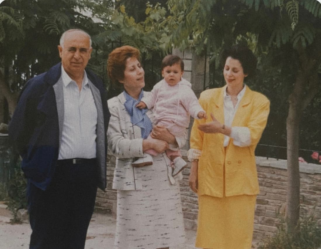 Όταν χάνουμε κάποιον, χάνουμε και κάτι από εμάς.
Η απώλεια ως ρήξη στη συνέχεια του εαυτού, μια υπαρξιακή και Gestalt προσέγγιση.